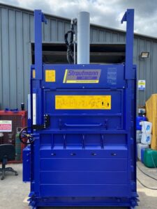 Front view of the closed PP1207 baler.